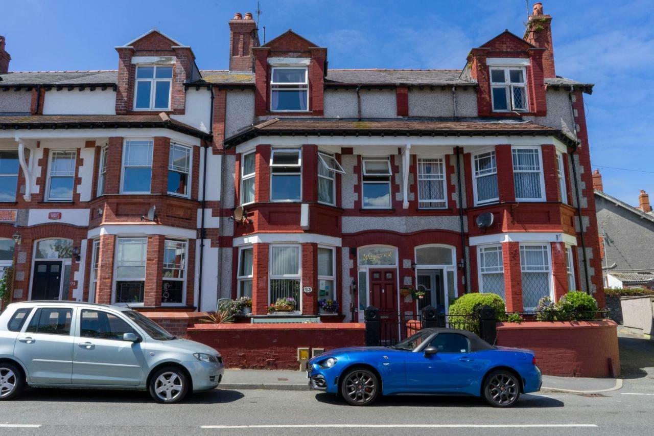 Hotel Wavecrest Holyhead Exterior foto